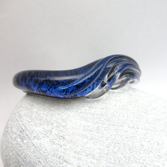 Blue Dichro Glass cuff bracelet - Picture 11 of 12